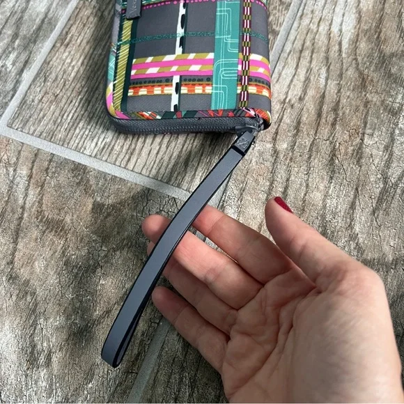 Vera Bradley RFID Protection Wallet Wristlet, Midtown Print, Women’s Accessories - Picture 8 of 8